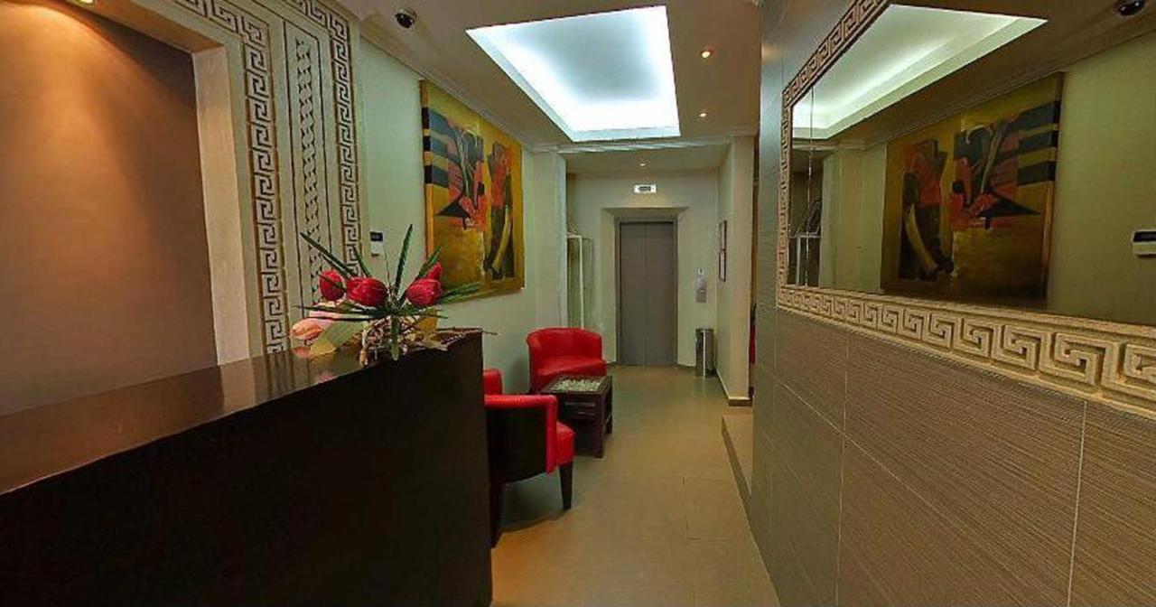 Hotel & Restaurant Farid Дакар Экстерьер фото